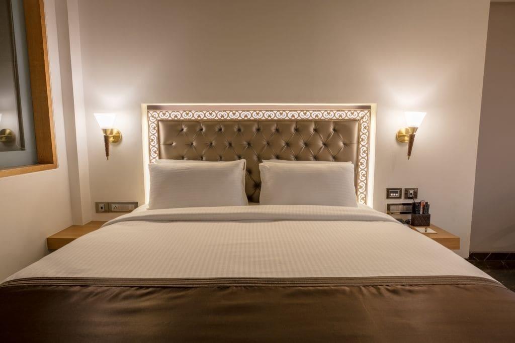Hotel Peninsula Redpine Βομβάη Εξωτερικό φωτογραφία
