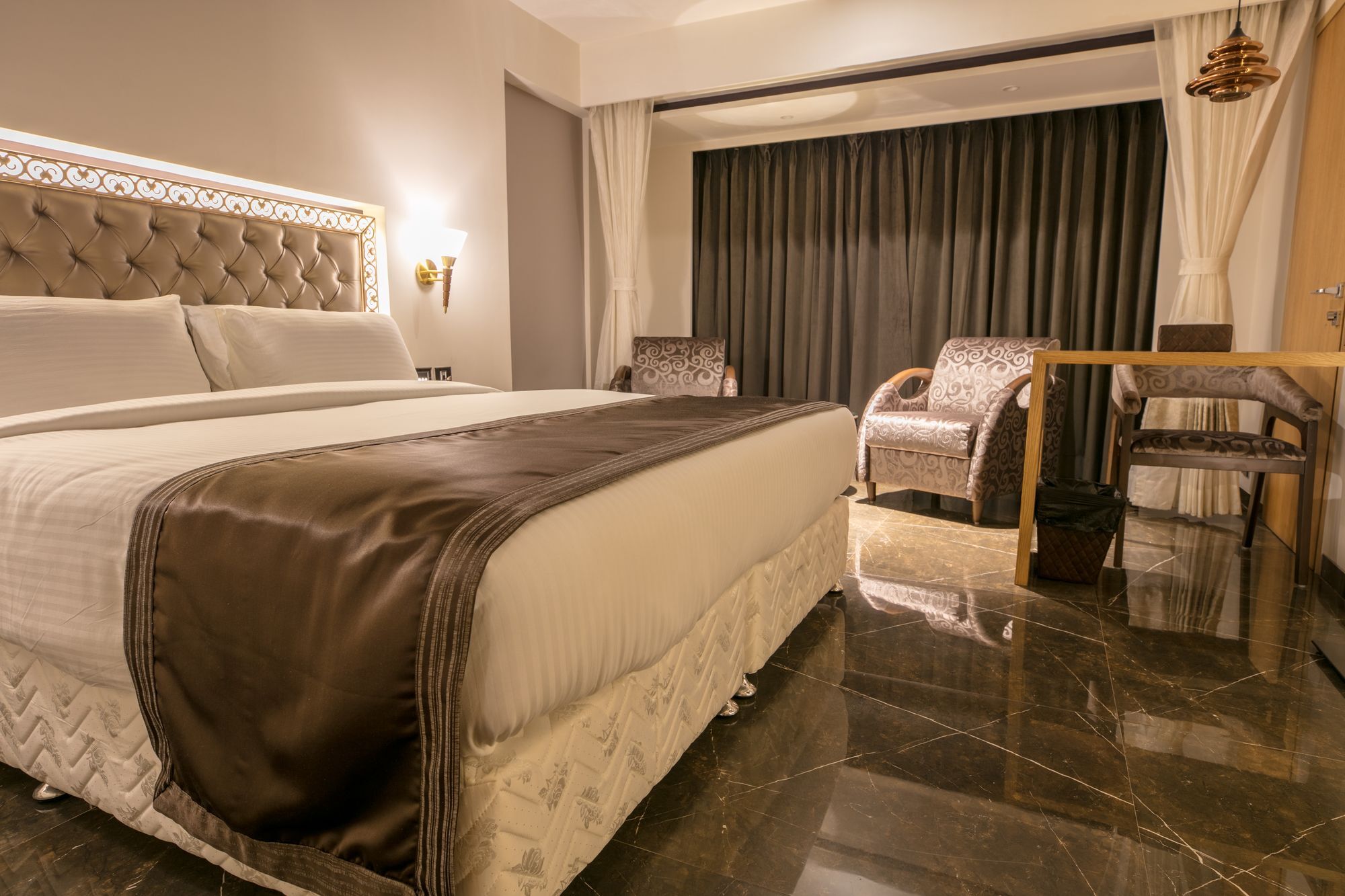 Hotel Peninsula Redpine Βομβάη Εξωτερικό φωτογραφία